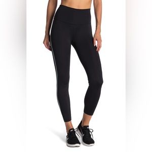 Nike Yoga NY Crochet High‎ Rise Leggings size xs NWT